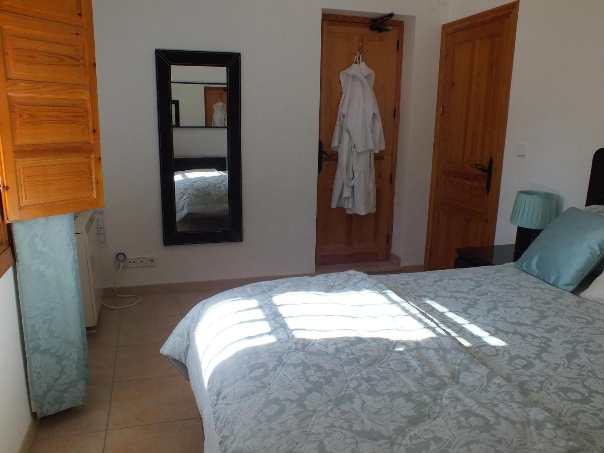 Casa Pino Solo Apartment Iznajar Luaran gambar